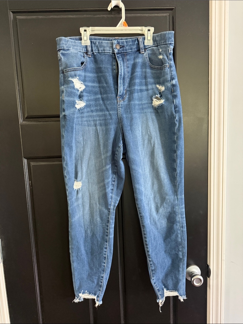 American Eagle Outfitters Women's Skinny Distressed Blue Jeans
